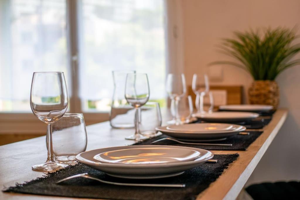 Fully Equipped Apartment With Parking 6 Beds Марсель Экстерьер фото